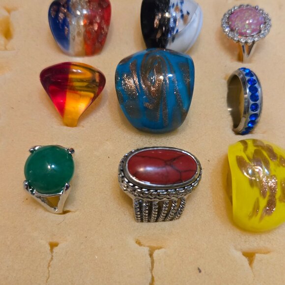 Lot of Rings - Picture 2 of 3